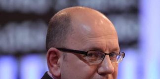 გია აბაშიძე: ევროკავშირში მართვადი ქაოსის შექმნა არაგონივრული იდეოლოგიური პროექტებისა და ავტორიტარიზმის წახალისებით, “დიპ სტეიტის” ინტერესებშია – დაზაფრონ ხალხი, ავიშვიშონ არადემოკრატიულობაზე, ეს მათივე კვლევებით დააფიქსირონ და მოამზადონ ე.წ. “მხსნელი” კორპორაციული მმართველობისთვის