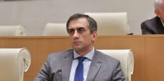 გიორგი კახიანი: გახარიას პარტიის წარმომადგენლის გამოსვლა ზედმეტად აგრესიული, შეურაცხმყოფელი განცხადებებით, ბევრი ტყუილით და არასწორი ინფორმაციით იყო სავსე, თითქოს სტრასბურგის სასამართლომ დაადგინა, რომ გიორგი გახარიას რეზინის ტყვიების გამოყენების ბრძანება არ გაუცია, ეს სინამდვილეში არის ტყუილი