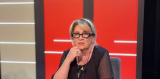 ნინო ფოჩხუა EBRD-ის რეგიონული დირექტორის განცხადებაზე: მზარდი ინვესტიციები არ არის შემთხვევითი და პირდაპირ უკავშირდება დღევანდელი ხელისუფლების გონივრულ ეკონომიკურ და პოლიტიკურ ნაბიჯებს, რაც ქმნის ნდობის ფონს როგორც ქვეყნის შიგნით, ისე საერთაშორისო დონეზე