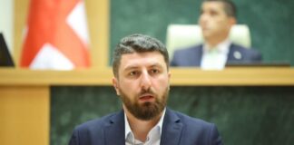 არჩილ გორდულაძე ოპოზიციის “მანიფესტზე”- ტექსტს კვლავ ბრიუსელში, ევრობიუროკრატების ცენზურა ჰქონდა გავლილი, თუმცა მას შემდეგ, რაც მედიამ წინასწარ გაავრცელა ე.წ “მანიფესტის” შინაარსი, საერთოდ უარი თქვეს მის წაკითხვაზე. თუმცა, მაინც წამოცდათ, რომ მისი წაკითხვა გეგმაში ჰქონდათ