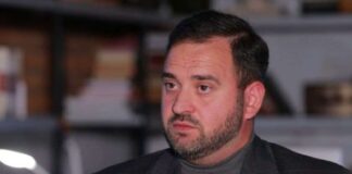 დავით ჩიხელიძე მანჩო გიორგობიანზე: კანონის წინაშე ყველა თანასწორია, იქნება ეს საჯარო ფიგურა თუ რიგითი მოქალაქე – როცა ადამიანი არღვევს კანონებს, ვალდებულია აგოს პასუხი და ვერავითარი პოლიტიკური სპეკულაცია ვერ გადაარჩენს