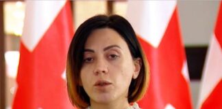 ანა წითლიძე: 2021 წელს “ნაციონალური მოძრაობის” თავმჯდომარე იყო ნიკა მელია, მთავარი იდეოლოგი იყო ნიკა გვარამია და ბევრ რაღაცას მე, ანა წითლიძე და ჩემნაირი კიდევ ძალიან ბევრი, ტელევიზიით ვიგებდით – ვის საყვედურობს მელია, 2021-ში თუ გაიგო, რომ სააკაშვილი შეკრული იყო “ქოცებთან”, რამ მოათმენინა, რომ ეს არ თქვა