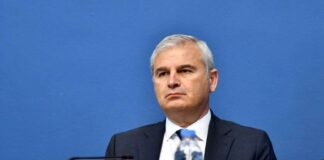 ირაკლი ქადაგიშვილი: სანამ საქართველო იქნება, სანამ ქართველი კაცი სამებაში შევა, უამრავ ქართულ აღდგენილ უძველეს ეკლესიაში შევა, სანამ რუსთაველის თეატრში, ოპერის თეატრში, მარჯანიშვილის თეატრში, თსუ-ის შენობაში, ქუთაისის უნივერსიტეტის შენობაში შევა, პირჯვარს გადაიწერს თუ ხელოვნების ნიმუშით დატკბება, რა თქმა უნდა იქ, ივანიშვილის კეთილი საქმეც თანამონაწილე იქნება