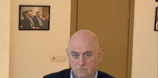 “გახარია-საქართველოსთვის” ყოფილი წევრი დიმიტრი ცქიტიშვილი- პოლიტიკური პროცესი მოკვდა, განსაკუთრებულად, 4 ოქტომბერს, როდესაც დაქსასული ოპოზიციური სპექტრი შევიდა იმ პროცესში, სადაც ყველა კომპონენტმა მარცხი განიცადა