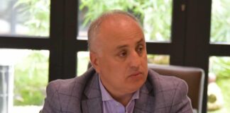 დიმიტრი ხუნდაძე: გახარია წაიყვანეს თავიანთმა პატრონებმა და დაუნიშნეს სტიპენდიაც იმ ყულაბიდან, საიდანაც საქართველოში რევოლუციის მოსაწყობად იგზავნებოდა ფული