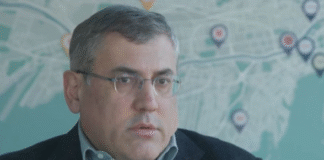 ბიზნესმენი ირაკლი ბურდილაძე: ნებისმიერი უცხოური ინვესტიცია, განსაკუთებით ისეთი მასშტაბური, როგორიც არის Eagle Hills-ის შემთხვევაში გაცხადებული თანხა, ქვეყნის ეკონომიკაზე ძალიან პოზიტიურ გავლენას იქონიებს