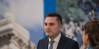 ირაკლი ყანდაშვილი: საქართველოს ადვოკატთა ასოციაცია არის ერთიანობით გასაძლიერებელი – ამ მისიით, როგორც კანდიდატი წარვდგები თქვენს წინაშე 14 დეკემბერს ასოციაციის არჩევნებში, ადვოკატის როლი ქვეყნის დემოკრატიული სისტემის უმთავრესი საყრდენია, სწორედ ამიტომ, მნიშვნელოვანია ჩვენი ასოციაციის ერთიანობის გაძლიერება