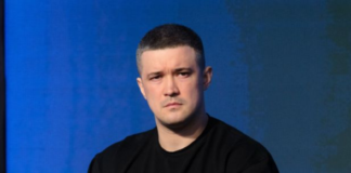 უკრაინის ახალი თავდაცვის მინისტრის განცხადებით, 2 მილიონი უკრაინელი ძებნაშია, 200 ათასმა კი სამხედრო ნაწილები თვითნებურად დატოვა