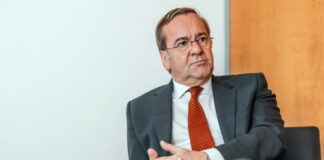 გერმანიის თავდაცვის მინისტრი: პარტნიორებმა უნდა გადახედონ საკუთარ მარაგებს და თუ იქ არაფერი დარჩა, რისი მიწოდებაც უკრაინისთვის იქნება შესაძლებელი, მაშინ საქმე ფულის გამოყოფაშია