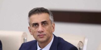 გიორგი კახიანი: არავინ სარჩელში „ნაციონალურ მოძრაობას“ ომის დაწყებას არ აბრალებს – მათ სურთ, თავისი მძიმე ქმედებები სახელმწიფო ინტერესებით გადაფარონ