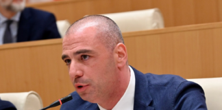 ლევან მაჭავარიანი: რა გეოპოლიტიკის ცოდნაზეა საუბარი, როდესაც რუკაზე არ იცი ირანის მდებარეობა – ევროპარლამენტარების ეს სამარცხვინო ნაწილი სრული სერიოზულობით მართავს დებატებს საქართველოს შესახებ, იღებს აბსურდულ, დამცინავ რეზოლუციებს და ჭკუას გვარიგებს ქართველებს, თუ როგორ უნდა ვიცხოვროთ