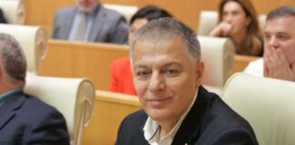 ზაალ მიქელაძე: არ არსებობს გადაუჭრელი პრობლემები – სახელმწიფოს ვალდებულებაა მოუსმინოს როგორც ჯანდაცვის სფეროს წარმომადგენლებს, ასევე კონსტრუქციულ ოპონენტებს, ექიმებსა და პაციენტებს