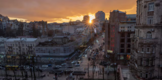 Reuters: კიევმა საერთაშორისო სავალუტო ფონდის დაფინანსების შესანარჩუნებლად საზღვარგარეთიდან ამანათებზე გადასახადი უნდა გაზარდოს