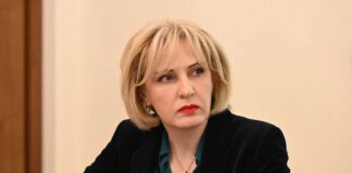 ეკა სეფაშვილი 26 მაისის აღნიშვნისას რელიგიური თემატიკის გამოყენებაზე: ჩვენ ძალიან დიდ პატივს ვცემთ ეკლესიას, ეს არის ჩვენი მორალური ღირებულებების შენარჩუნების და გადარჩენის ძალიან მნიშვნელოვანი ინსტიტუცია და ამის ხაზგასმა გადაჭარბებული ნამდვილად არ არის