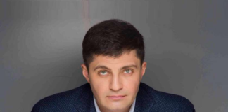 დავით საყვარელიძე: საქართველოს აქვს ისტორიული შანსი, მიაღწიოს იმას, რაზეც ყველანი ვოცნებობდით – აშშ-ის სამხედრო ნაწილების განლაგებას საქართველოს ტერიტორიაზე. შტატებს მაინც მოუწევს ირანთან დაპირისპირება და საქართველოს პორტები, ტერიტორია, შეიძლება გახდეს ლოჯისტიკური ცენტრი, როგორც თავის დროზე იყო იაპონია, კორეის და ვიეტნამის დროს