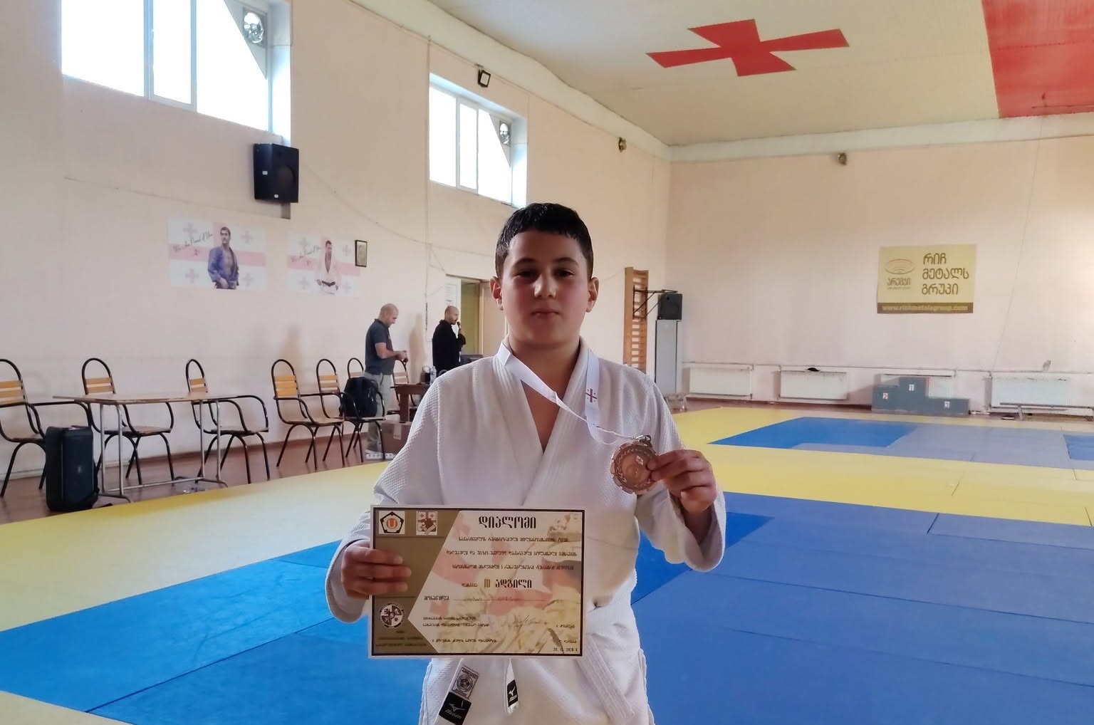 დემეტრე რამაზაშვილმა ბოლნისში გამართულ ძიუდოს საერთაშორისო ტურნირზე ბრინჯაოს მედალი მოიპოვა